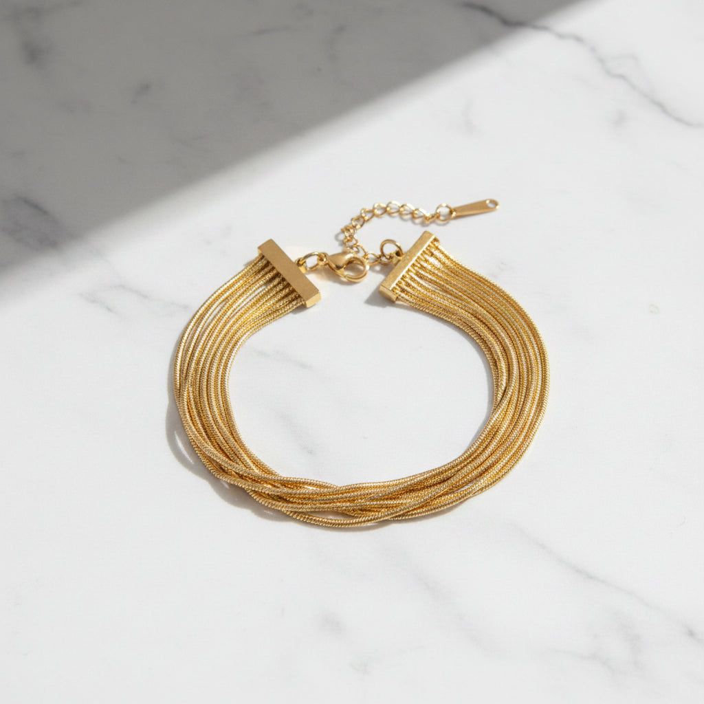 Alyssa Gold Bracelet - Excluze