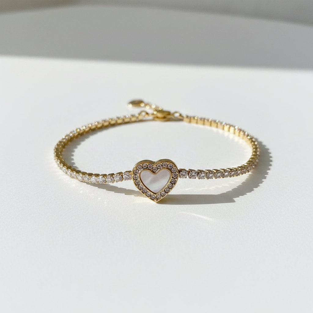 Cameron Diamond Heart Tennis Bracelet - Excluze